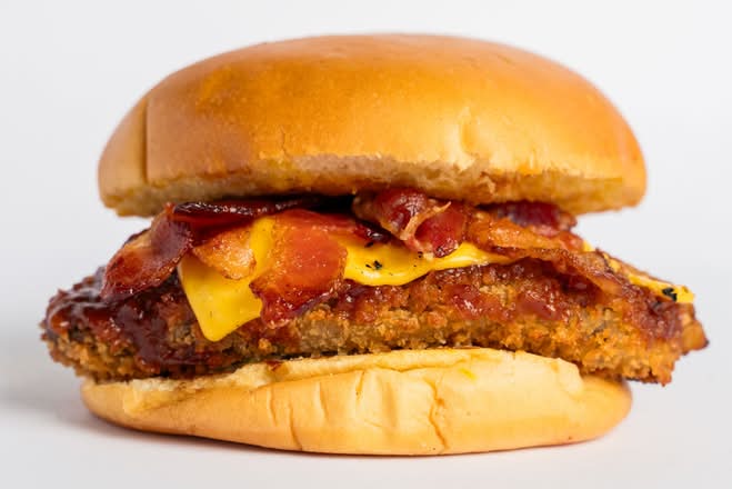 Quincho's Jacó – chicken bbq